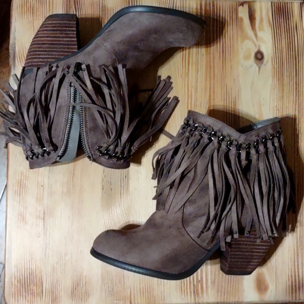 Ankle boots booties, western style frilly leather tassels, zipper on the inside